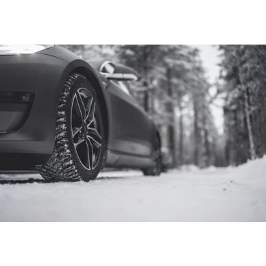 Nokian+Hakkapeliitta+10+EV+8 kuva